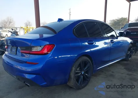 2021 BMW 330I z USA, uszkodzony, nr VIN 3MW5R1J07M8B47313